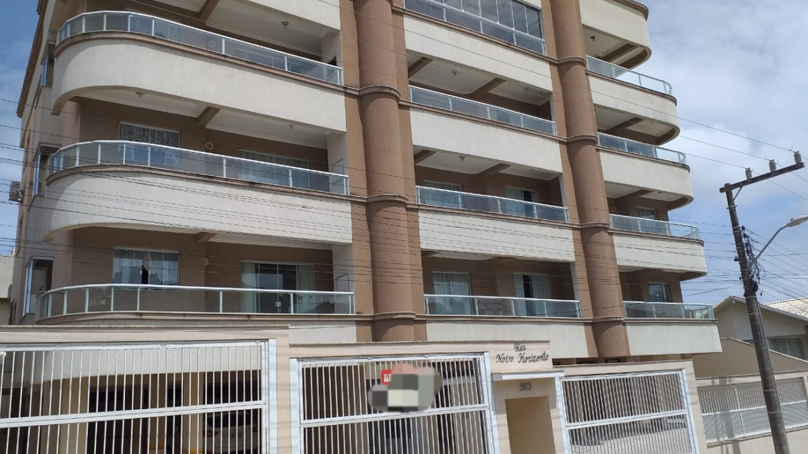COD A263 – Apartamento com 1 dormitório na praia de Bombas