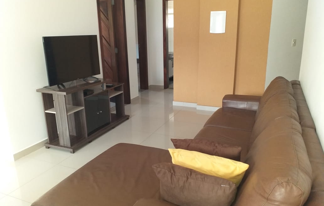 COD A262 – Apartamento com 3 dormitórios na praia de Bombas