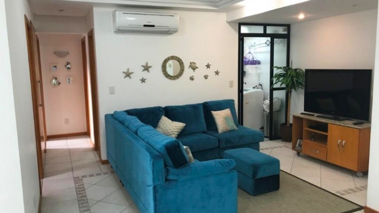 Apartamento 5 dormitórios praia de Bombas