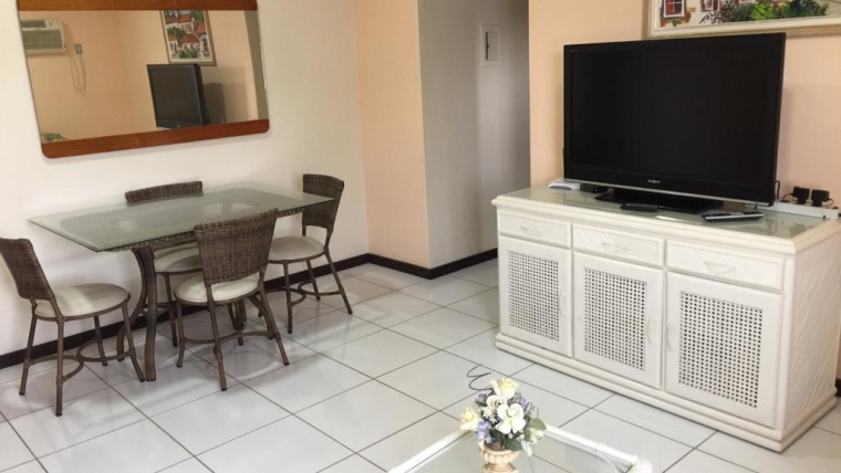 Apartamento 2 Dormitórios Praia de Bombas