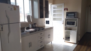 Apartamento 1 Dormitório em Bombas