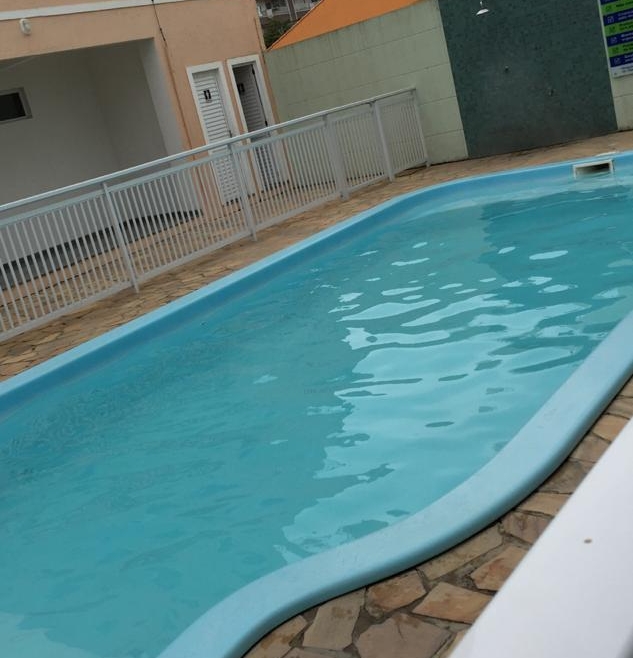 COD A207 – Apartamento com 2 dormitórios em Bombas
