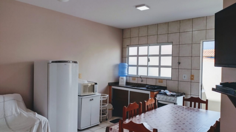 COD A091 – Apartamento com 2 dormitórios em Bombas