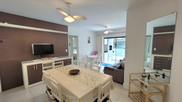 COD A369 – Apartamento com 2 dormitórios na praia de Bombas