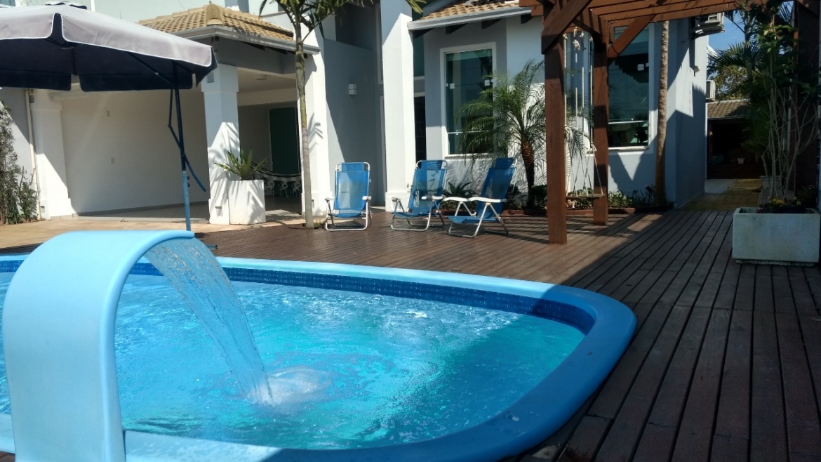 C555- CASA A 100 METROS DA PRAIA DO MARISCAL