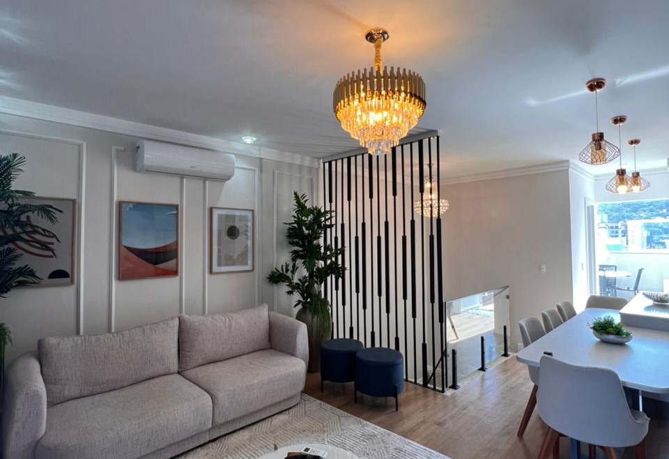 APARTAMENTO A 200 METROS DA PRAIA DE BOMBAS